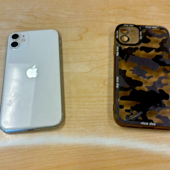 Phone case AND PHONE iPhone 11